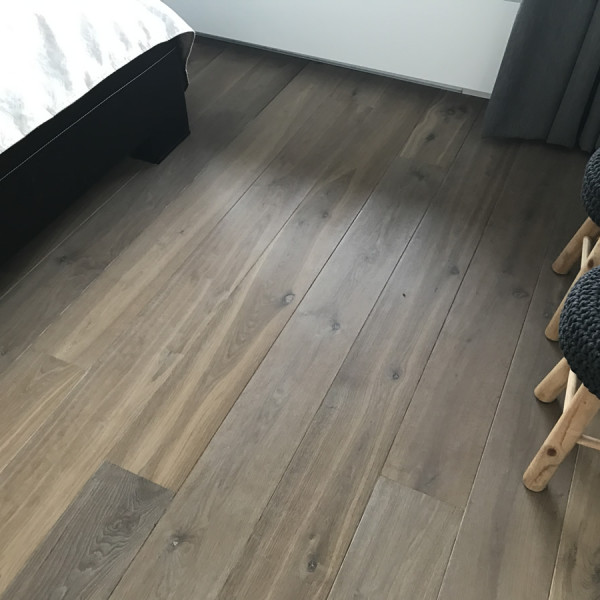 Hout donkerbruin plank slaapkamer